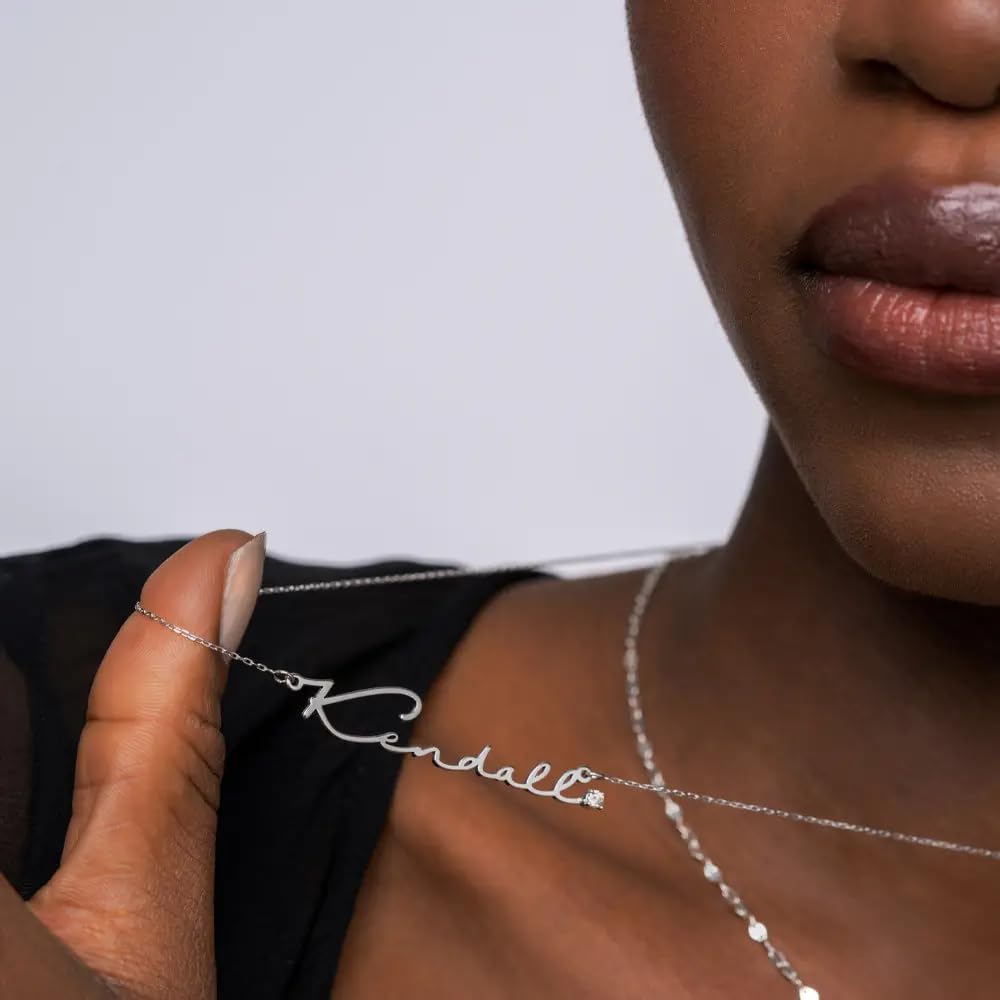 OAK & LUNA - Personalized Custom Name Necklace