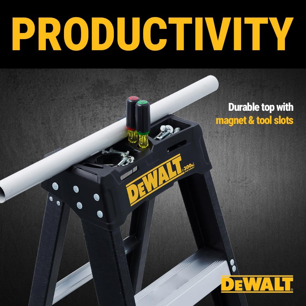 DeWalt Type IA 300lb Rated FG Stepladder 6' DXL3010-06
