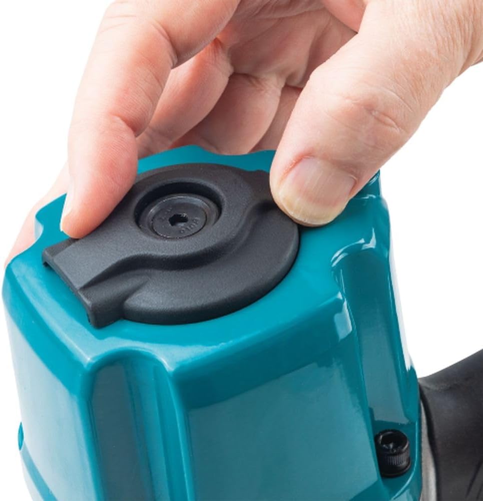 Makita AN613-R 2-1/2 in. 15 Degree Siding Coil Nailer (Renewed)