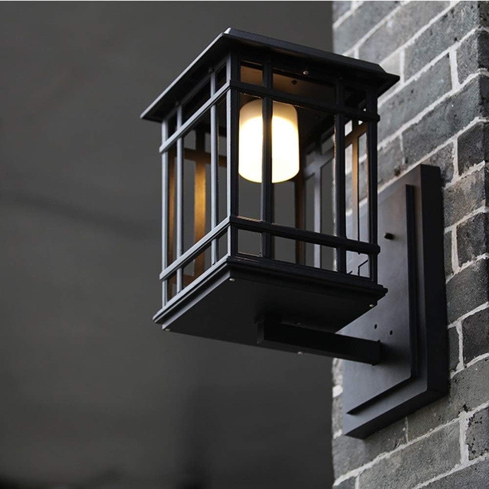 Wall Mounted Light Creative Wall Sconce IP65 Waterproof Solar Powered Wall Lantern LED Outdoor Wall Lamp Warm Light Wall Spotlight Courtyard Antirust Decoration Street Landscape Wall Lantern Rea
