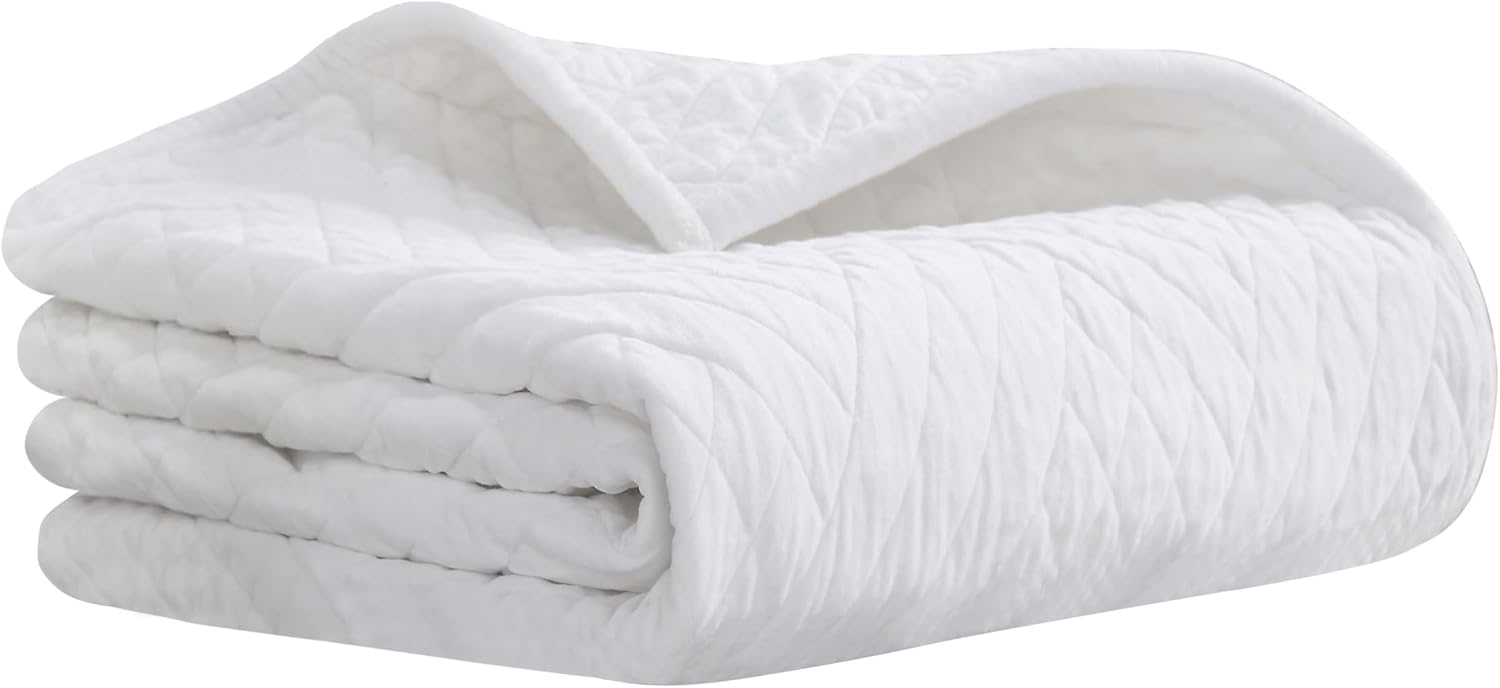 Superior 100% Cotton Velvet Quilt, 1 Lightweight Breathable Coverlet, Luxury Home Decor, Comfy Home Essential Bedding, Cotton Fill, Geometric Aesthetic, Karina Collection, Throw Size, White