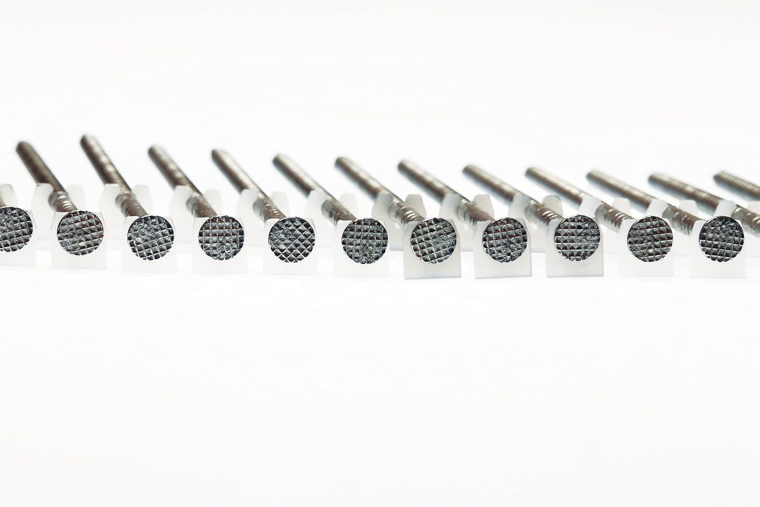 Simpson Strong-Tie S13A250IPC - 2-1/2' 304SS Plastic Coil 15° Ring Shank Siding Nails