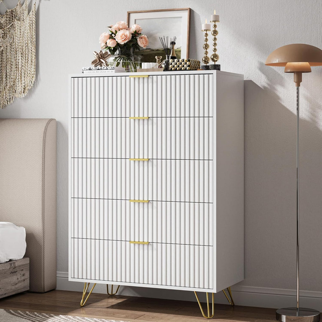 MAISONARIA 5 Drawers Dresser for Bedroom, 47' Tall Modern Chest of Drawers with Gold Handle, Fluted Wood Dresser for Bedroom, Living Room, Hallway, Entryway, White