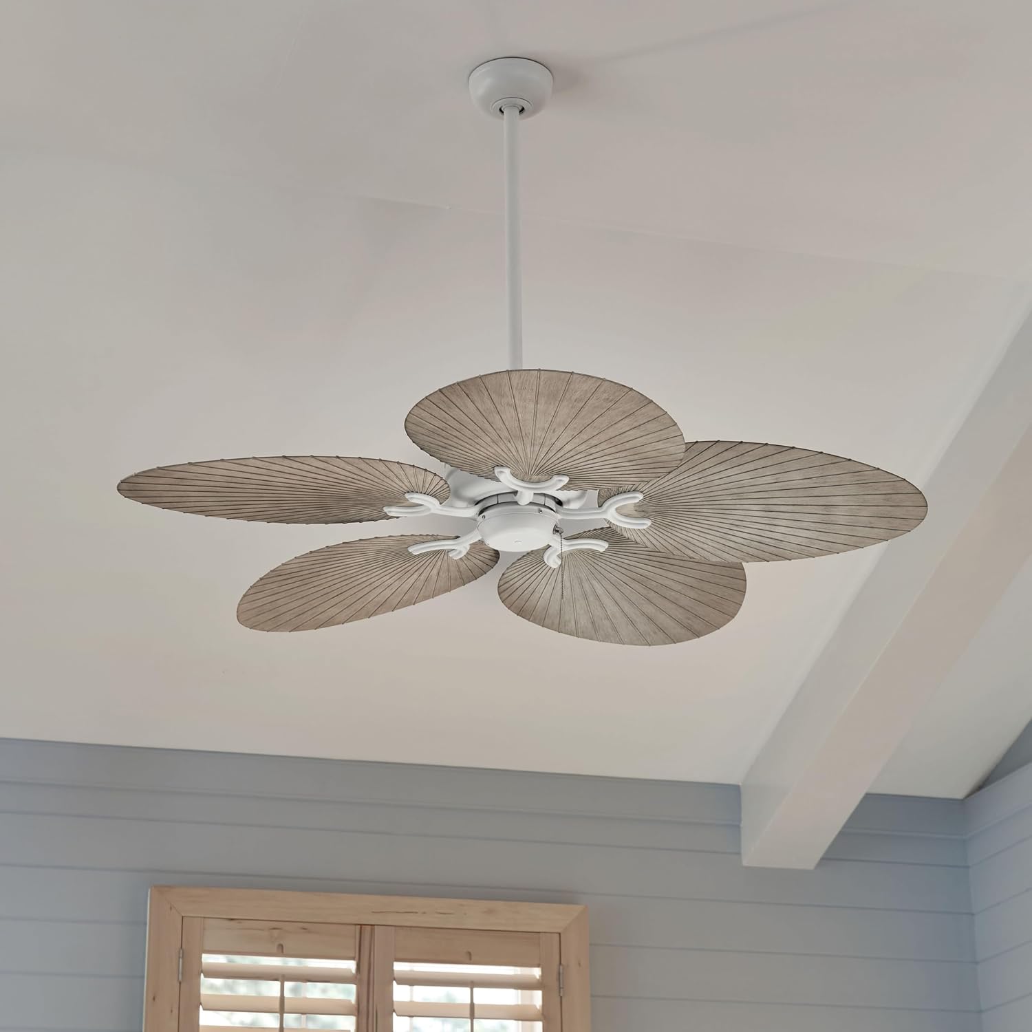 Hinkley Tropic Air 52' Indoor and Outdoor Ceiling Fan, Five Blades, DC 4 Speed Motor, Matte White and Palm-Shaped Weathered Wood Composite Fan Blades