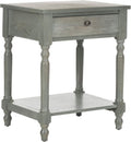 SAFAVIEH Home Collection – Tami Ash Grey Nightstand with Drawer & Shelf, Vintage Farmhouse Accent Table, Turned Leg Design (AMH6604B)