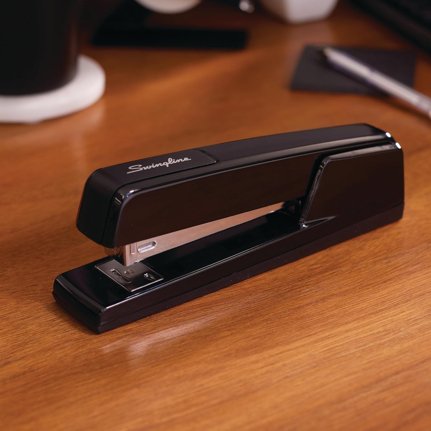 Swingline Stapler,30 Sheet Capacity,747 Classic Stapler,Jam Free,Metal,Black (74701),(Pack of 12)