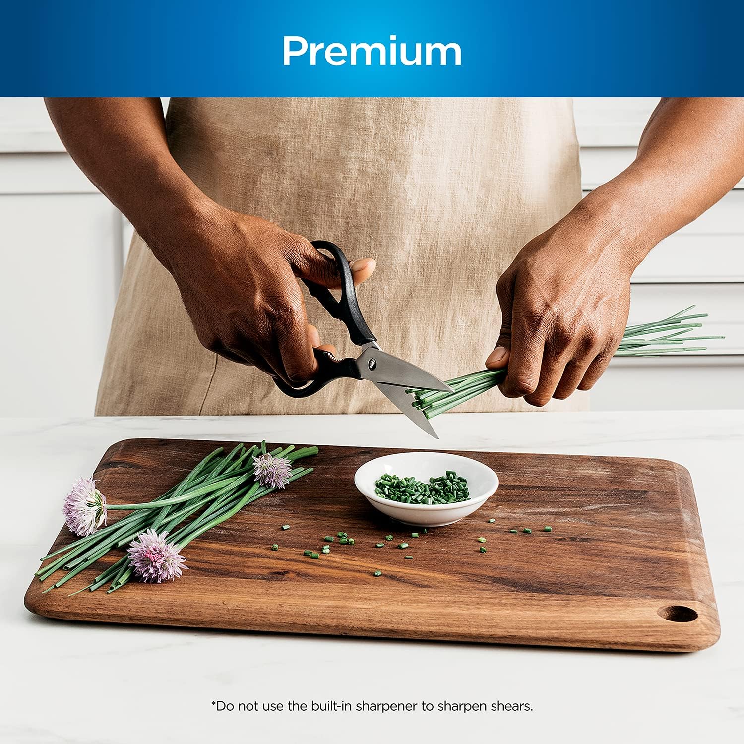 Ninja K32009 Foodi NeverDull Premium Knife System, 9 Piece Knife Block Set with Built-in Sharpener, German Stainless Steel Knives, Black