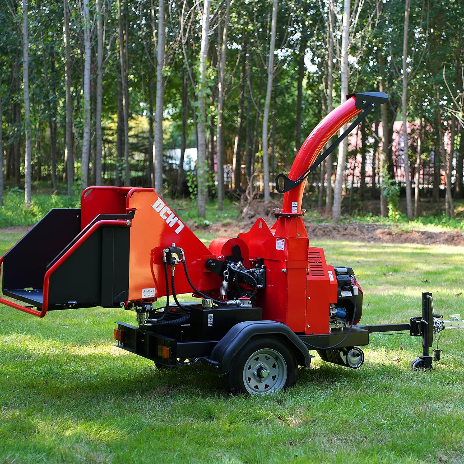 MechMaxx 7'' inch Honda 688cc 22HP Twin Cylinder Electric Starting Gasoline Powered Engine Hydraulic Feeding Towable Wood Chipper Shredder Mulcher with Towbar/Tail Light/Emergency Stop Bar, DCH7