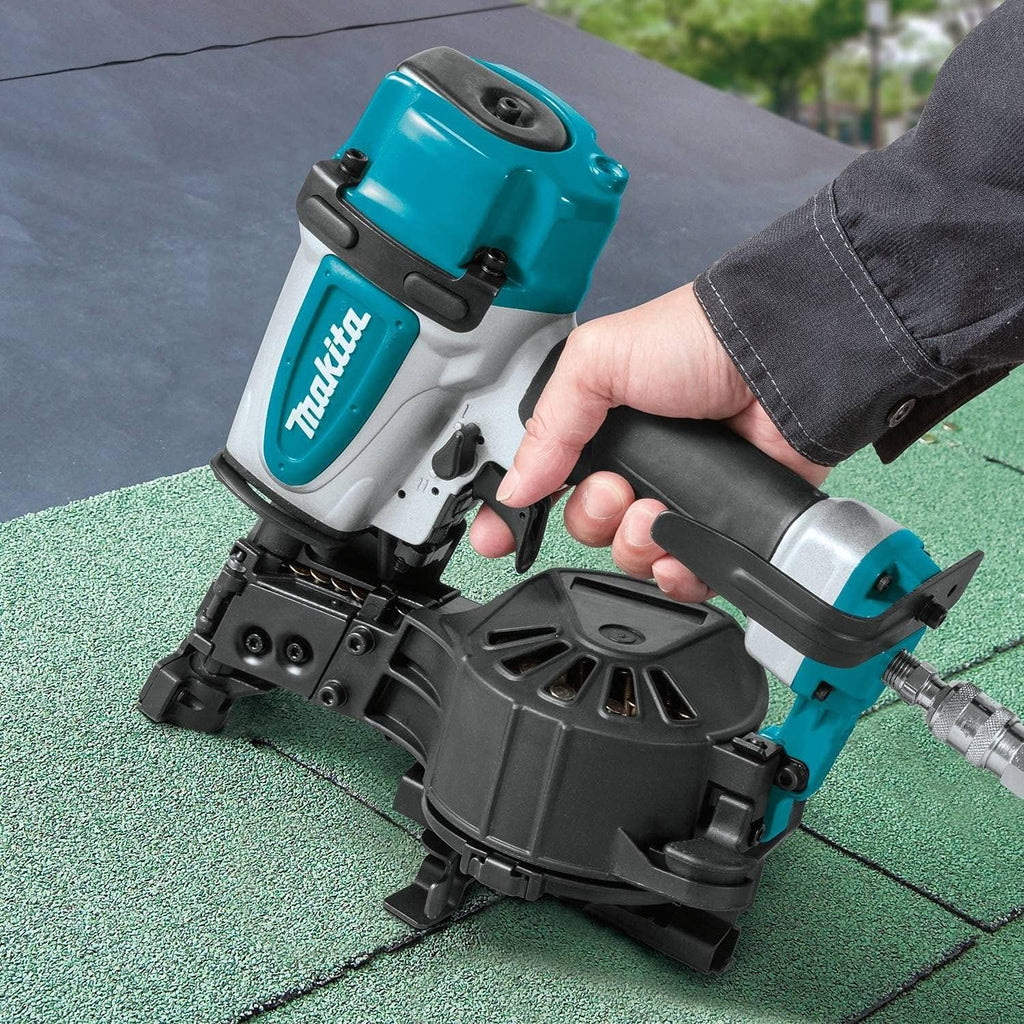 Makita AN454-R 1-3/4 in. Coil Roofing Nailer (Renewed)