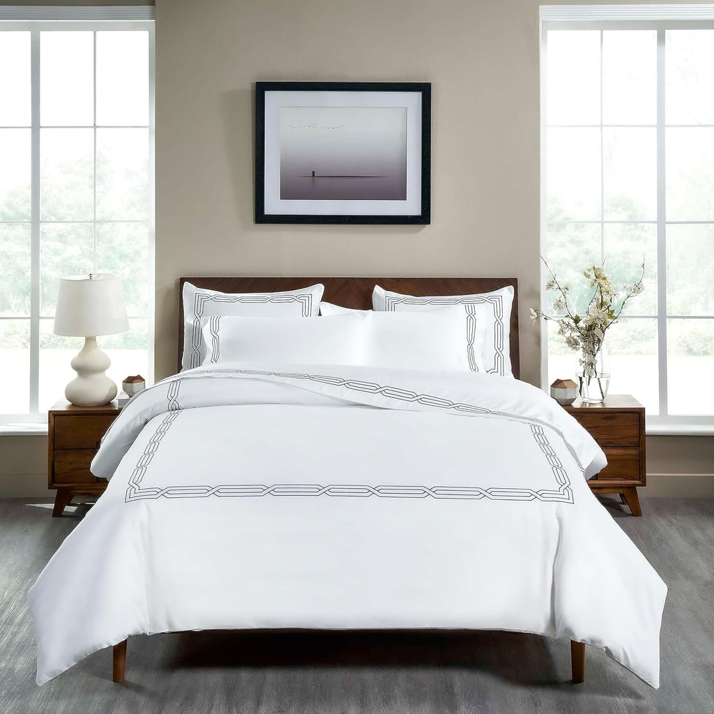 Superior Egyptian Cotton 1200 Thread Count Embroidered 3-Piece Duvet Cover Set, 1 Duvet Cover, 2 Pillow Shams, Bedding Essentials Decor, Soft Comforter Cover, King/California King, White/Charcoal