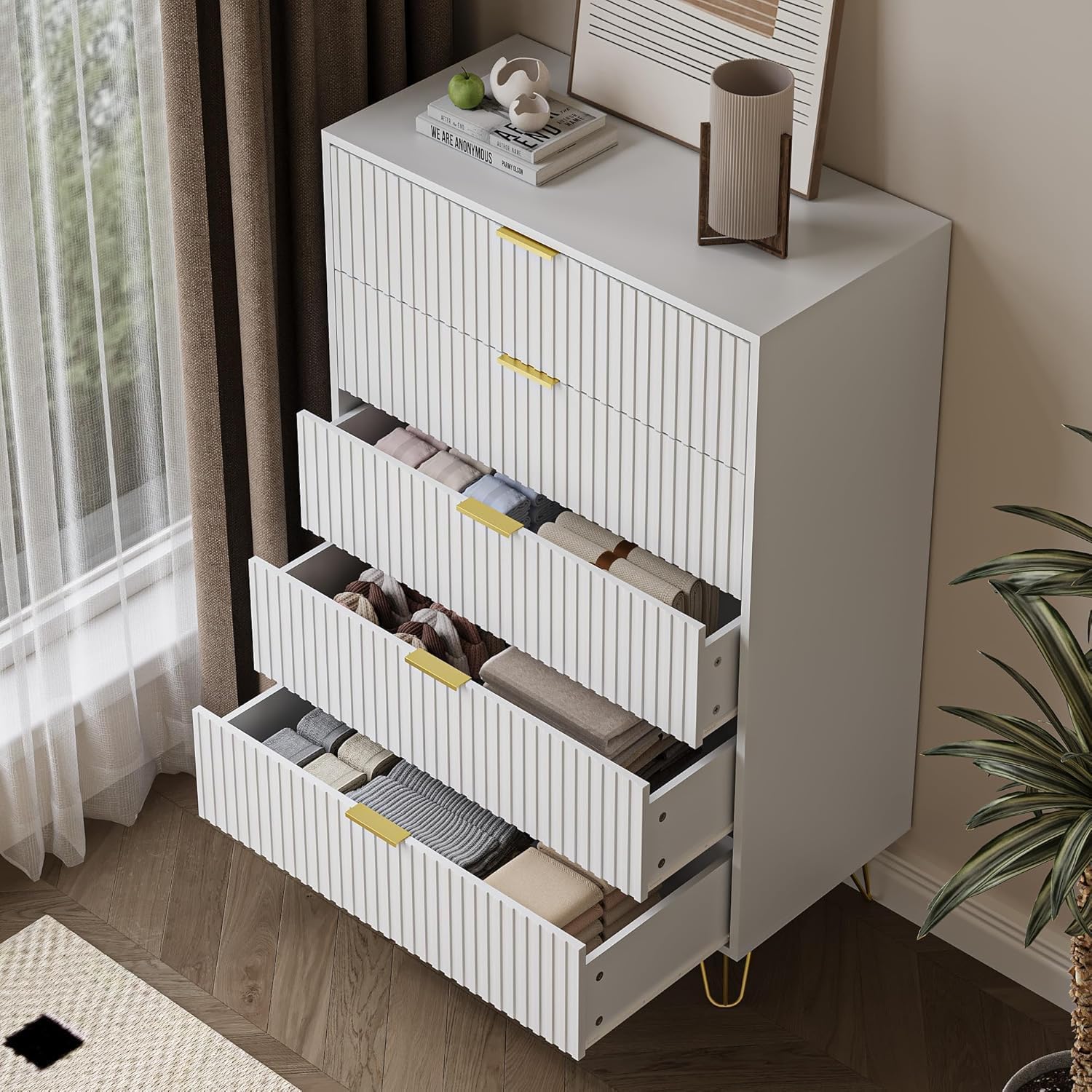 MAISONARIA 5 Drawers Dresser for Bedroom, 47' Tall Modern Chest of Drawers with Gold Handle, Fluted Wood Dresser for Bedroom, Living Room, Hallway, Entryway, White