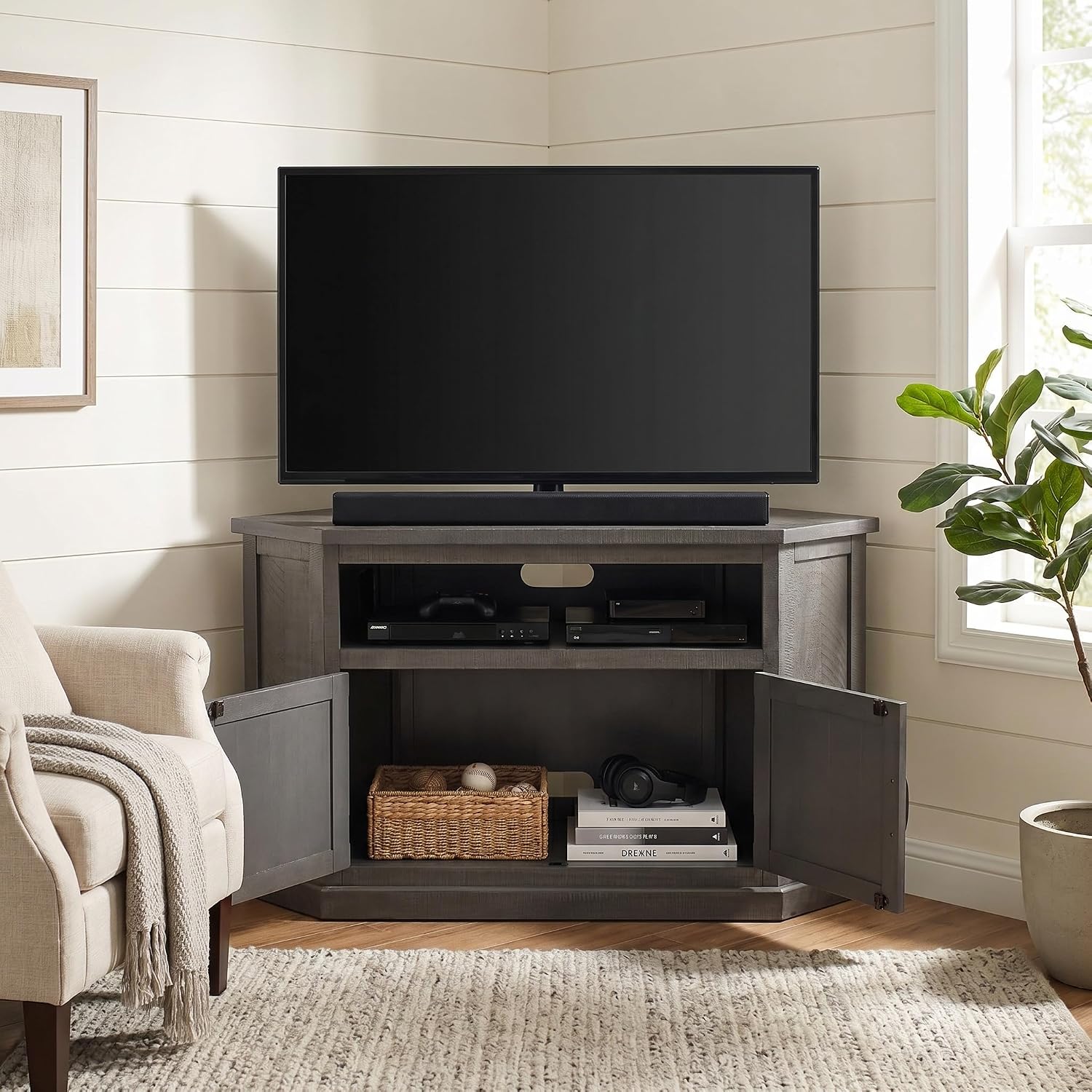 Martin Svensson Home Corner TV Stand - Grey Entertainment Center - Farmhouse Style - with Two Spacious Cabinets and Bottom Shelf for Storage