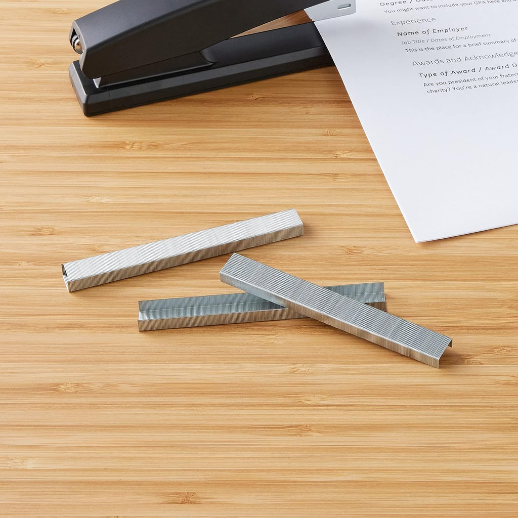 Amazon Basics Standard Stapler Staples, Value Pack, 500,000 Count, 100 Packs of 5000, Silver