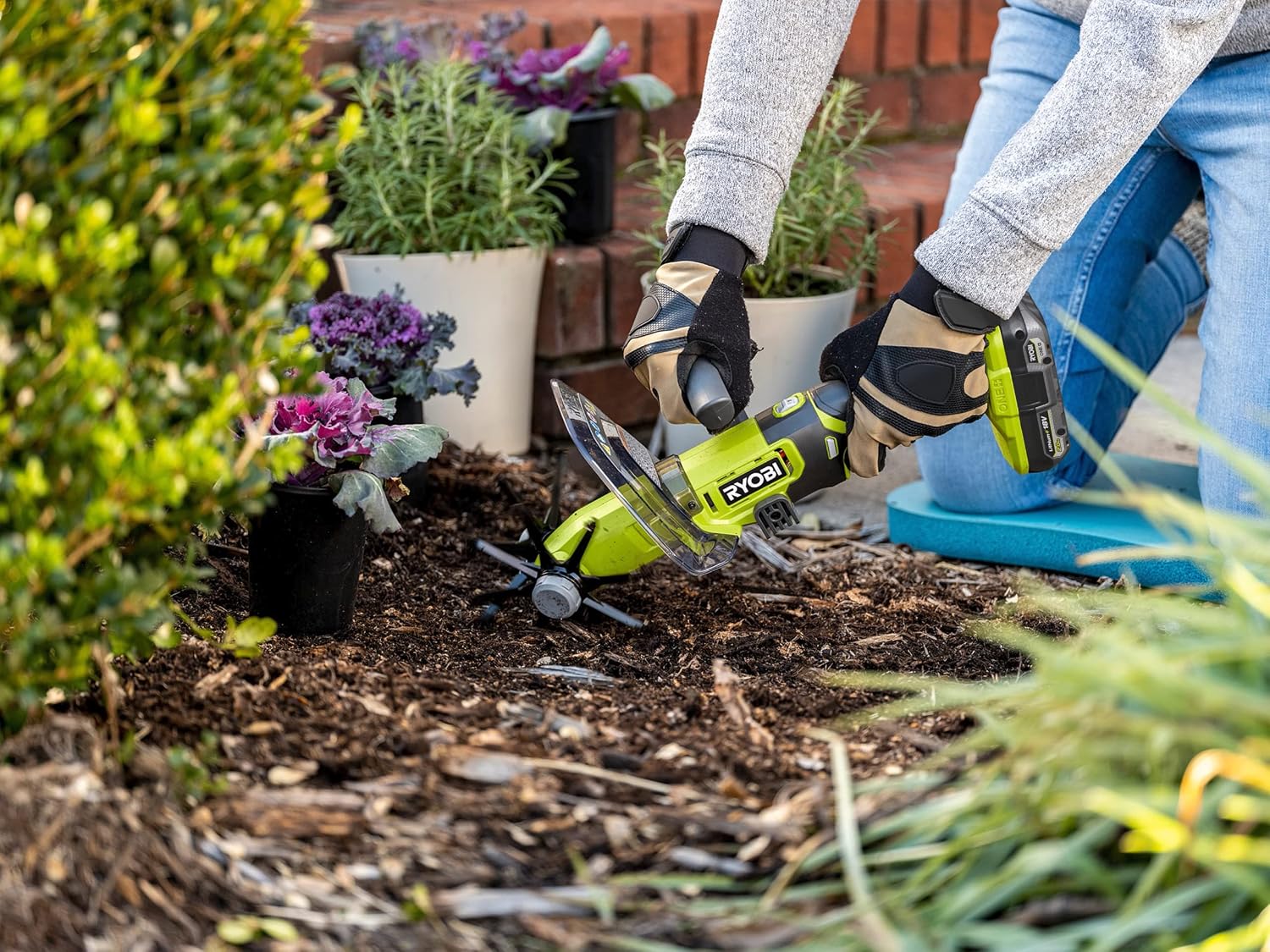 Ryobi RY18HCA-0 Compact Electric Hoe 18V ONE+ Battery (Body Only)
