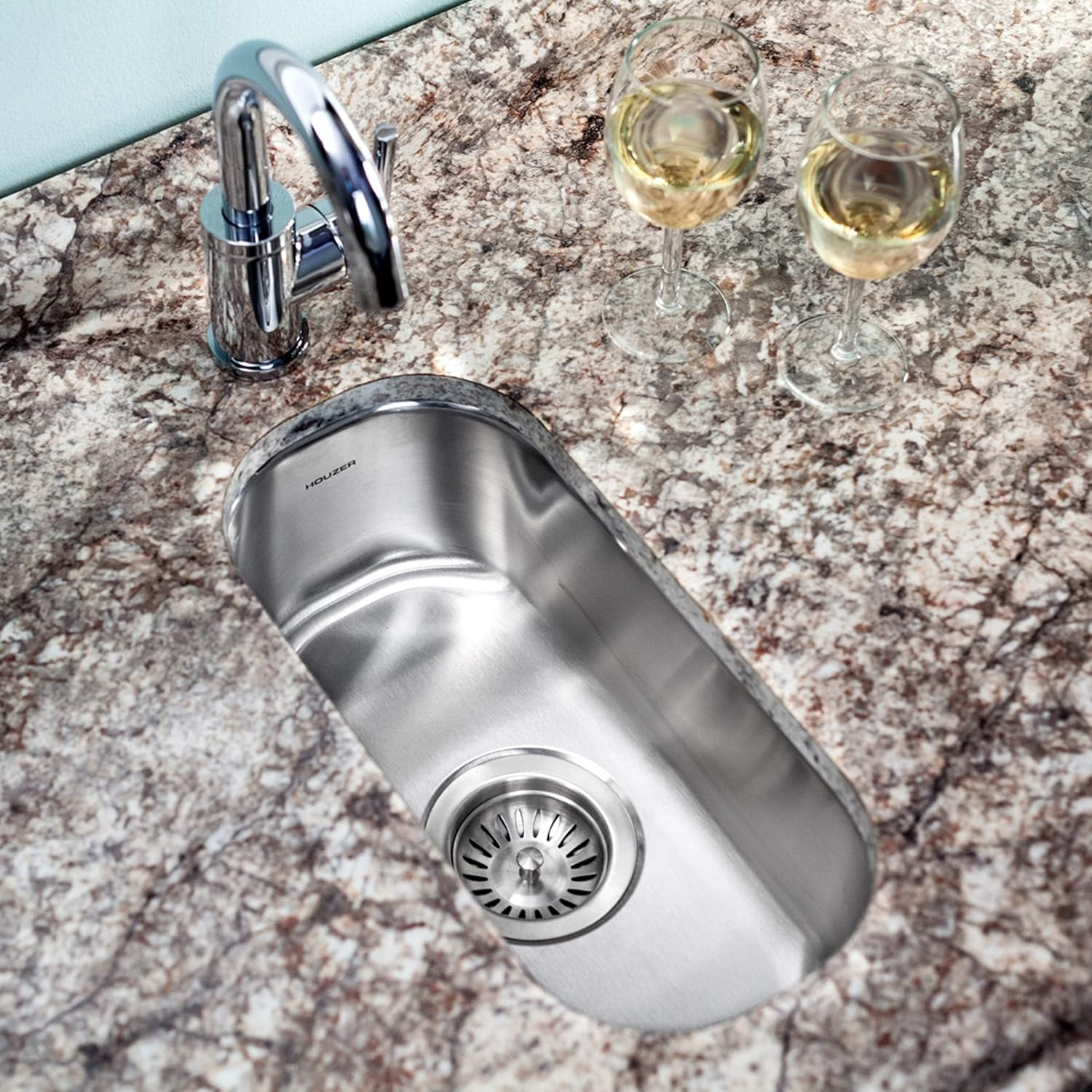 Houzer Club Stainless Steel Kitchen Bar & Prep Sink: 10 Inch Undermount Compact Oval Sink with Strainer, Durable & Versatile, Essential for Home & Apartment: CS-1105-1