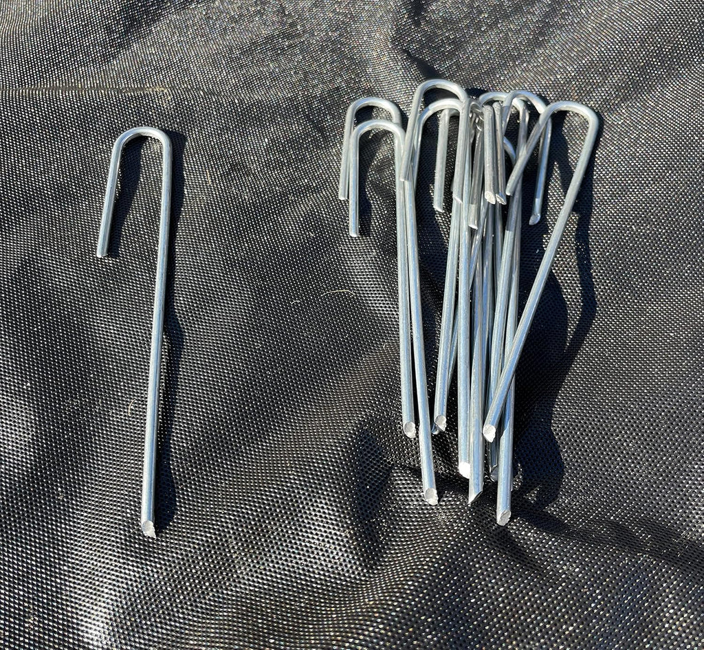 Sandbaggy 1500-Pack DRIP TUBING Stakes Landscape Staples | 5 inch Length - 11 Gauge Heavy Duty | Drip Anchors | Landscape Pins | Garden Lawn Nails | Designed to Hold Drip Tubing Up to 1/2' Diameter
