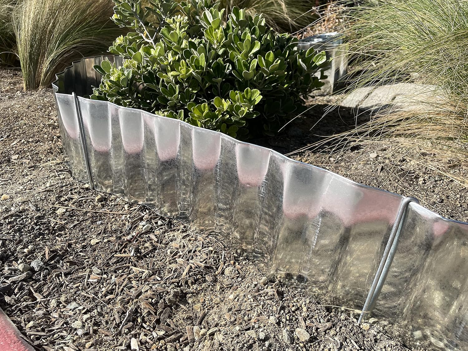 Sandbaggy 10-Inch Steel Landscape Edging Stakes Staples | More Sturdy Than Plastic Stakes | Works for All Landscape Edging Brands Such As Dimex & Easy Flex (300)